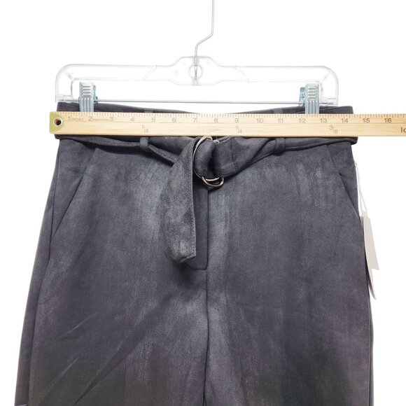 Womens Faux Leather High-Waisted Belted Shorts With Cuffed Hem Size S - Picture 6 of 7